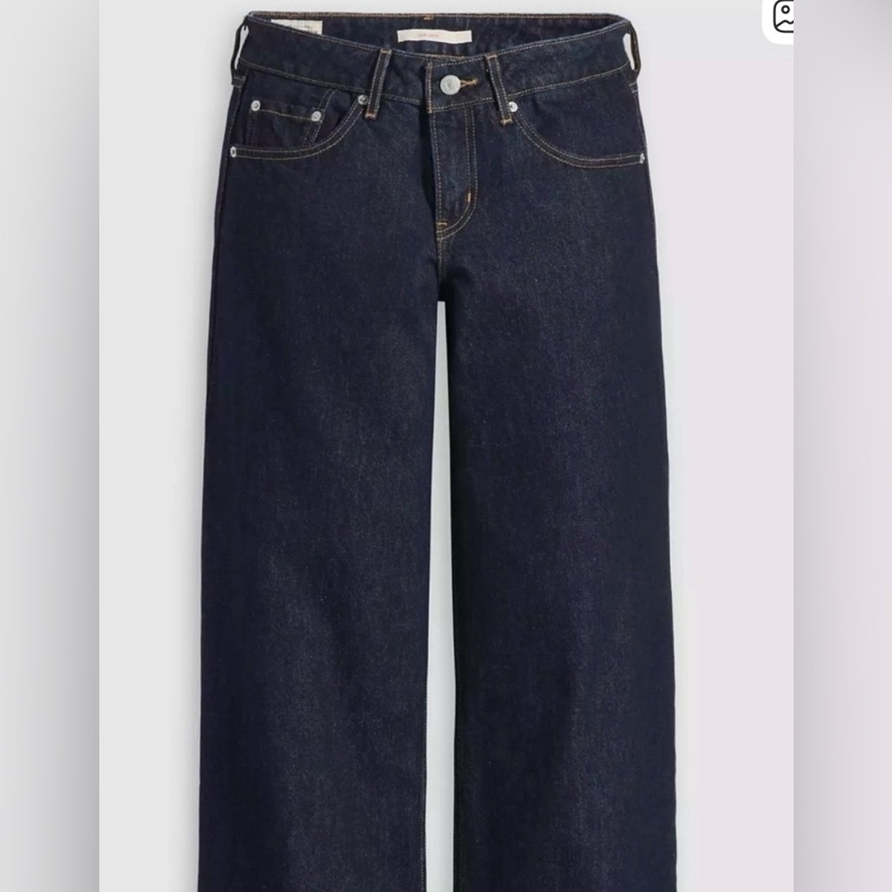 Levi’s Premium low loose blue jeans size 27 like new